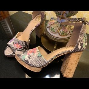 NWT Vince Camuto Chunky Cork Heel Sandal